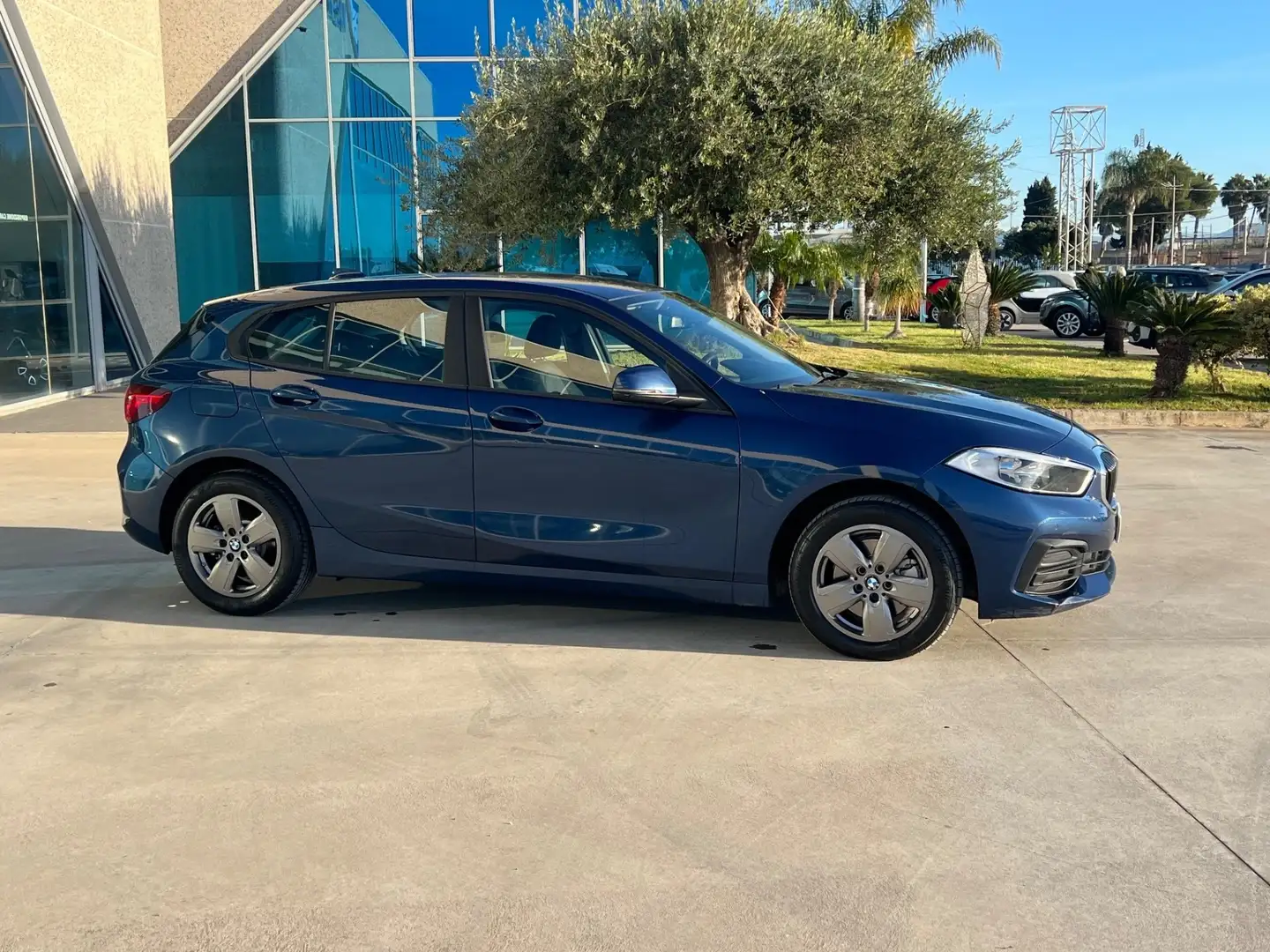 BMW 116 d Advantage Blu/Azzurro - 2