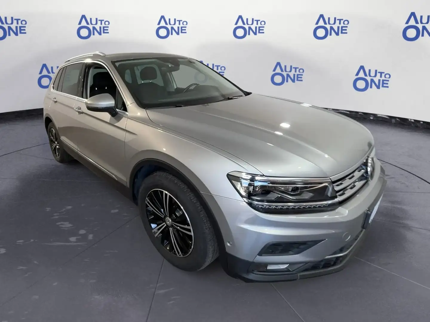 Volkswagen Tiguan Tiguan 2.0 tdi Advanced 4motion 150cv dsg - 2K* Grigio - 1