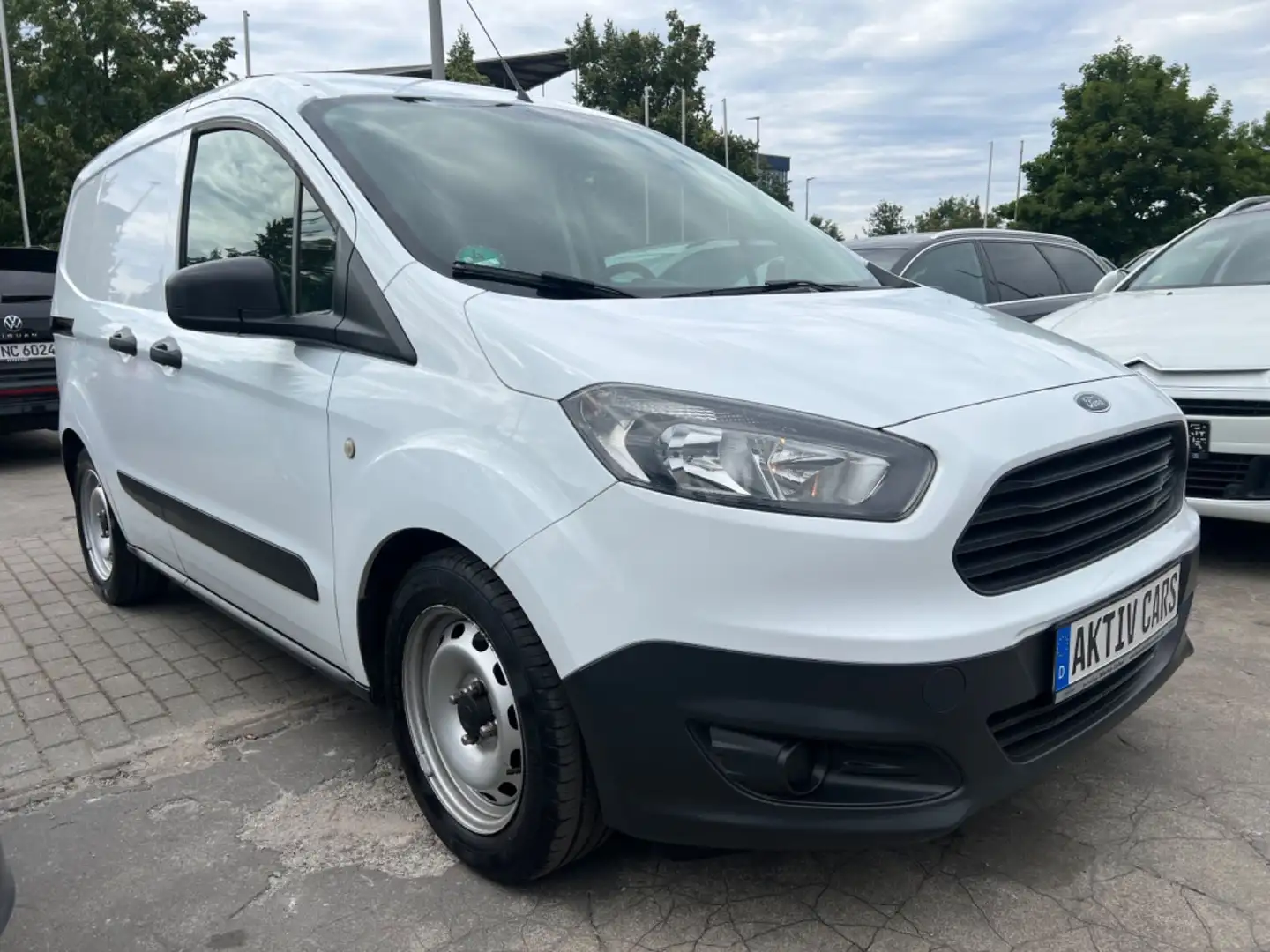 Ford Transit Courier Basis 1.Hand Tüv Neu Wit - 2