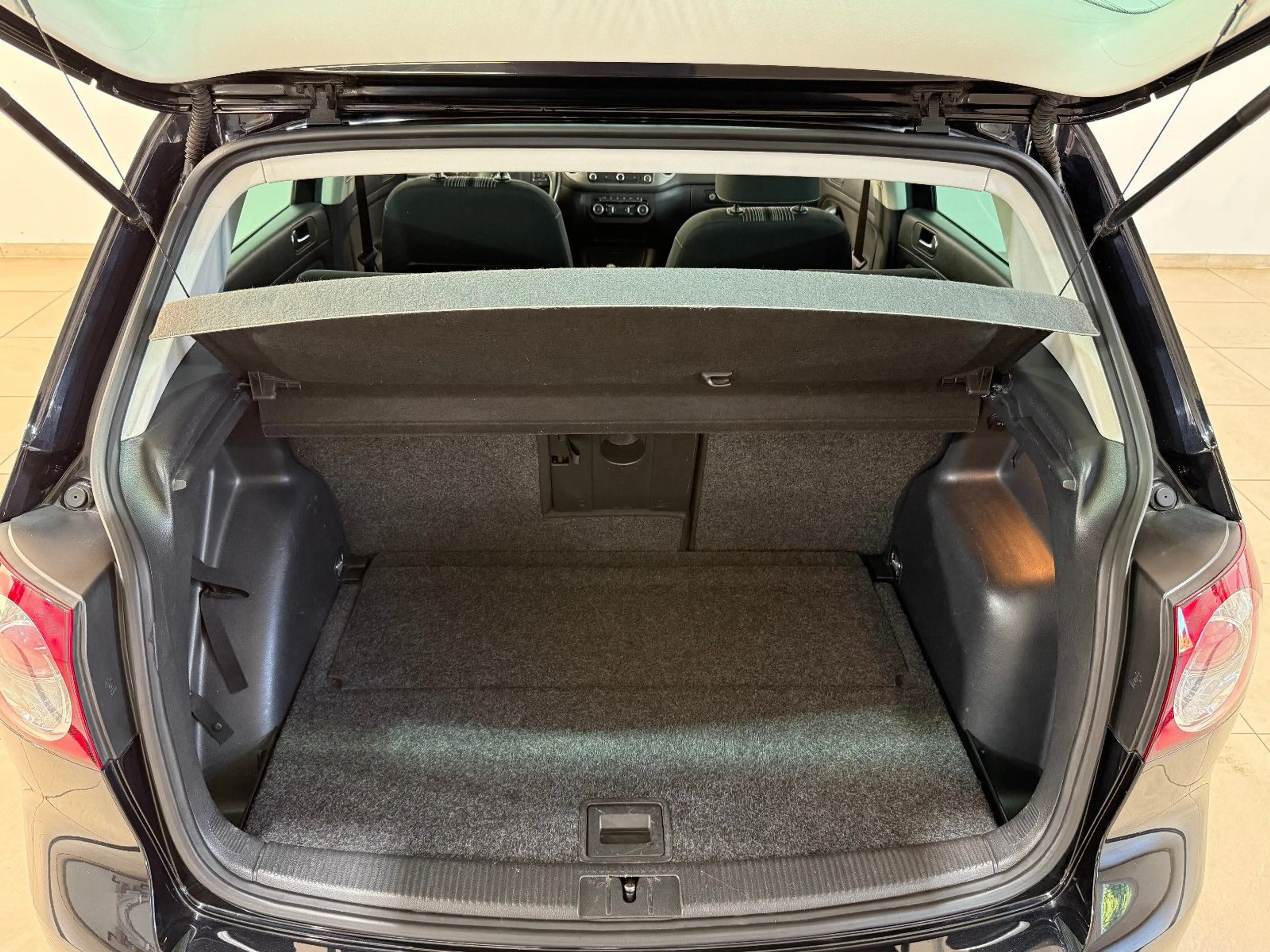 Volkswagen Golf Plus Golf VI Plus Match*KLIMAAUTO+NAVI+ALLWETTER 16"* — photo 7