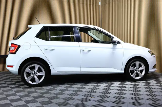 Skoda Fabia view 9