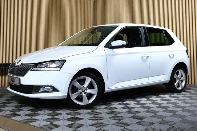 Skoda Fabia view 3