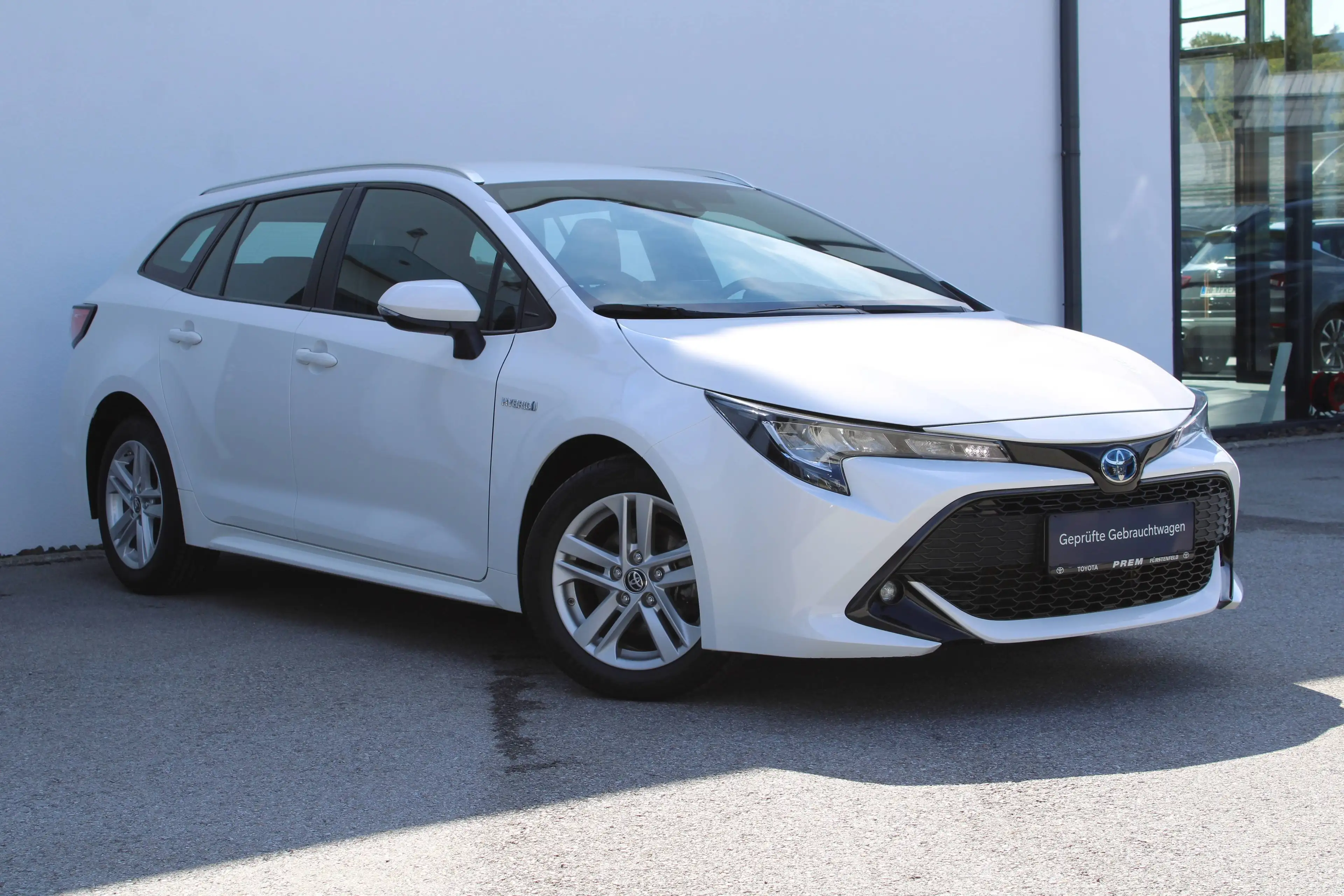 Toyota Corolla Kombi 1.8 Hybrid "ACTIVE" Aut. mit Driver Assist Paket aus 1. Besitz! — photo 9