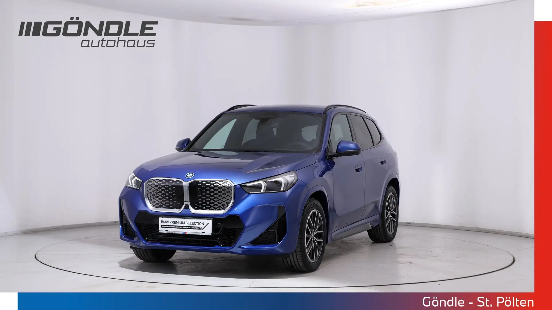 BMW iX1 eDrive20 M-Sport Blau - 1