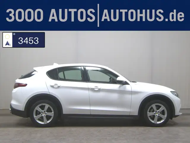 Alfa Romeo Stelvio 2.2 JTDM T-Leder Navi Xenon RFK AHK