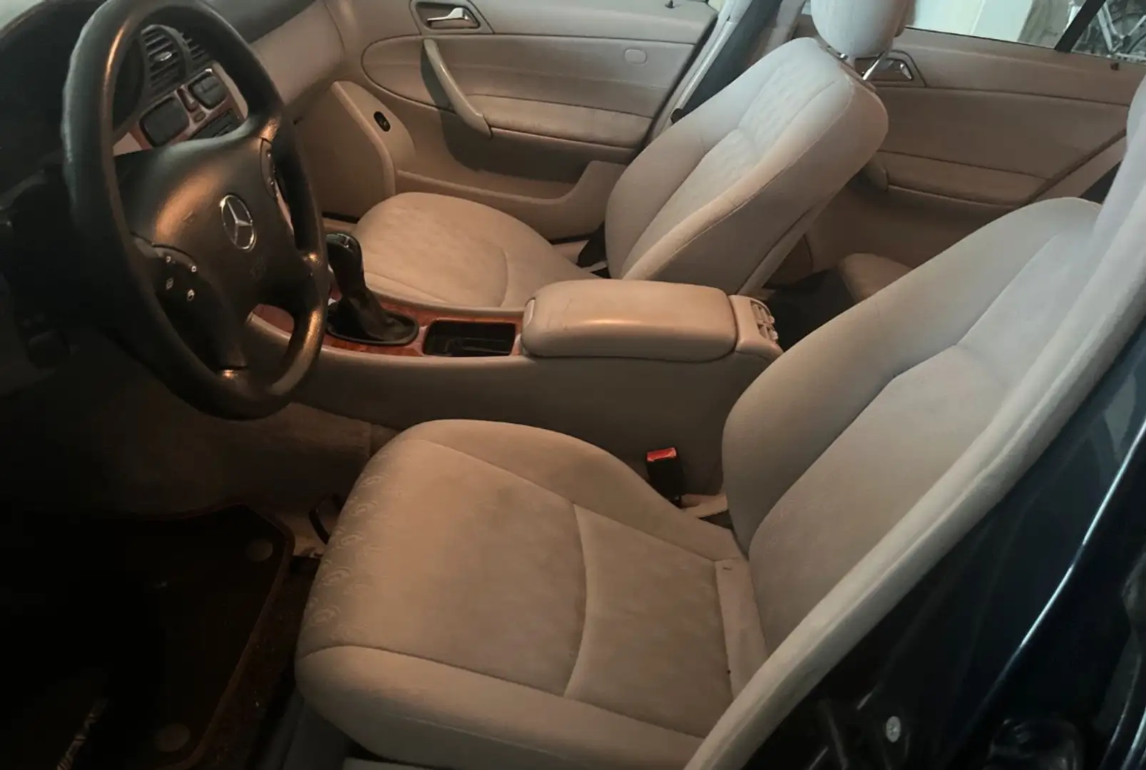 Mercedes-Benz C 200 CDI Avantgarde - 2