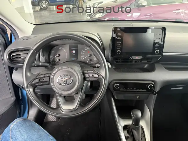 Toyota Yaris view 8