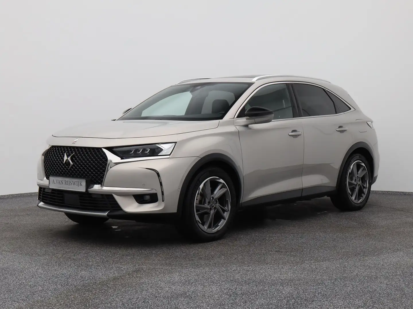DS Automobiles DS 7 Crossback E-Tense Rivoli | PANO | 360° | ADAPTIVE | FOCAL | Grijs - 1