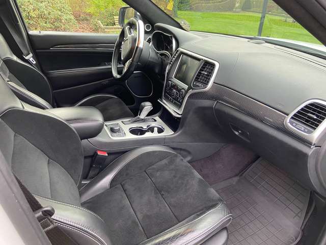 Jeep Grand Cherokee Grand Cherokee 6.4 V8 Hemi 4WD Automatik SRT