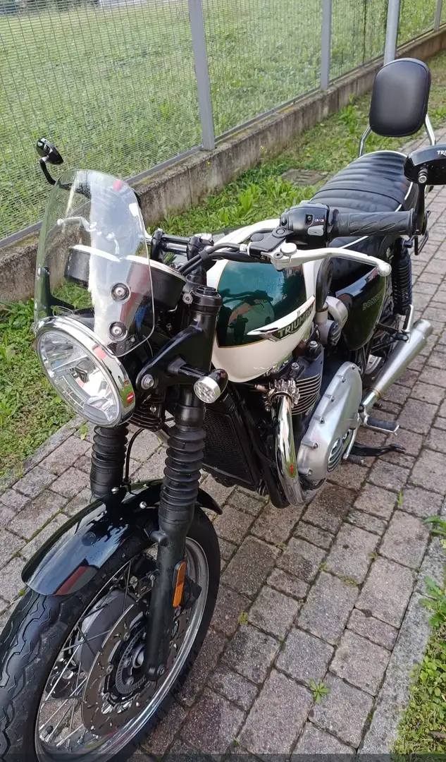 Triumph Bonneville T120 Bianco - 2