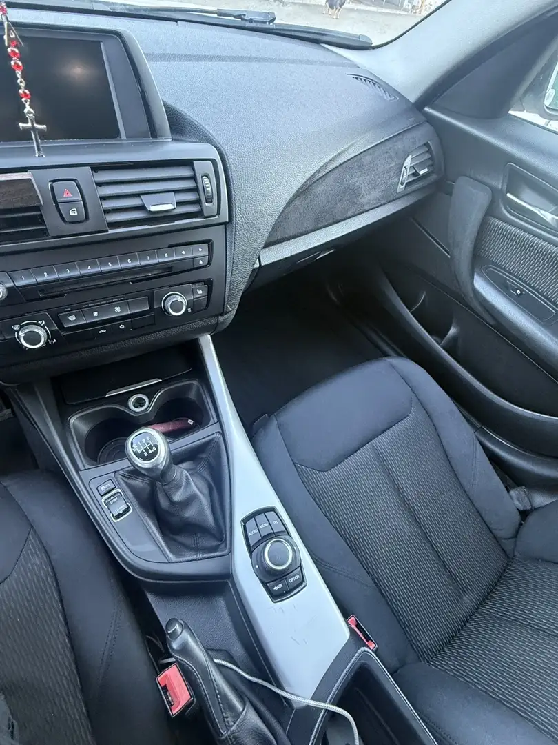 BMW 116 116 d Weiß - 2