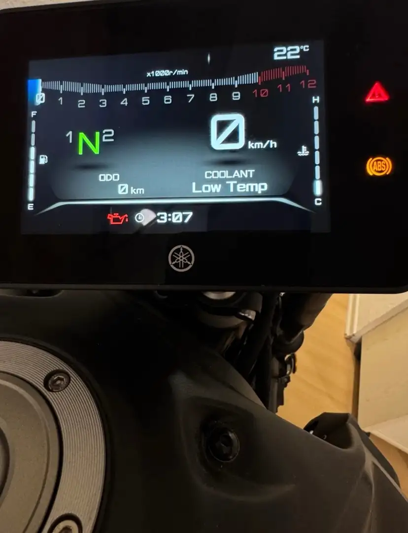 Yamaha MT-07 Schwarz - 2