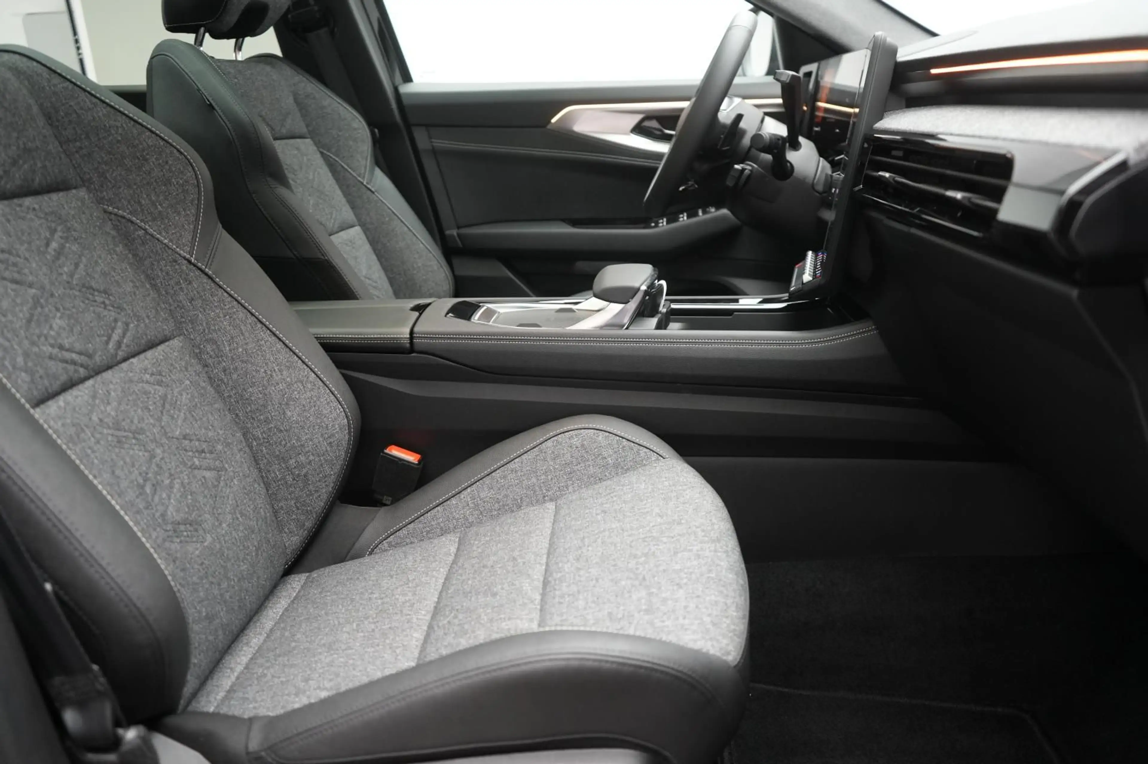 Renault Austral 150 Techno CarPaly/ACC/Kamera/Virtual/Si — photo 7
