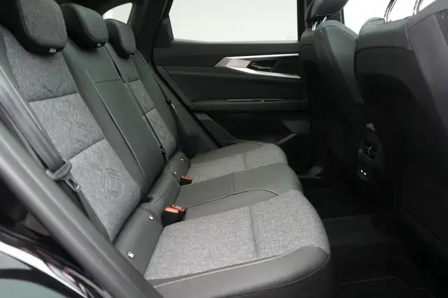 Renault Austral view 9