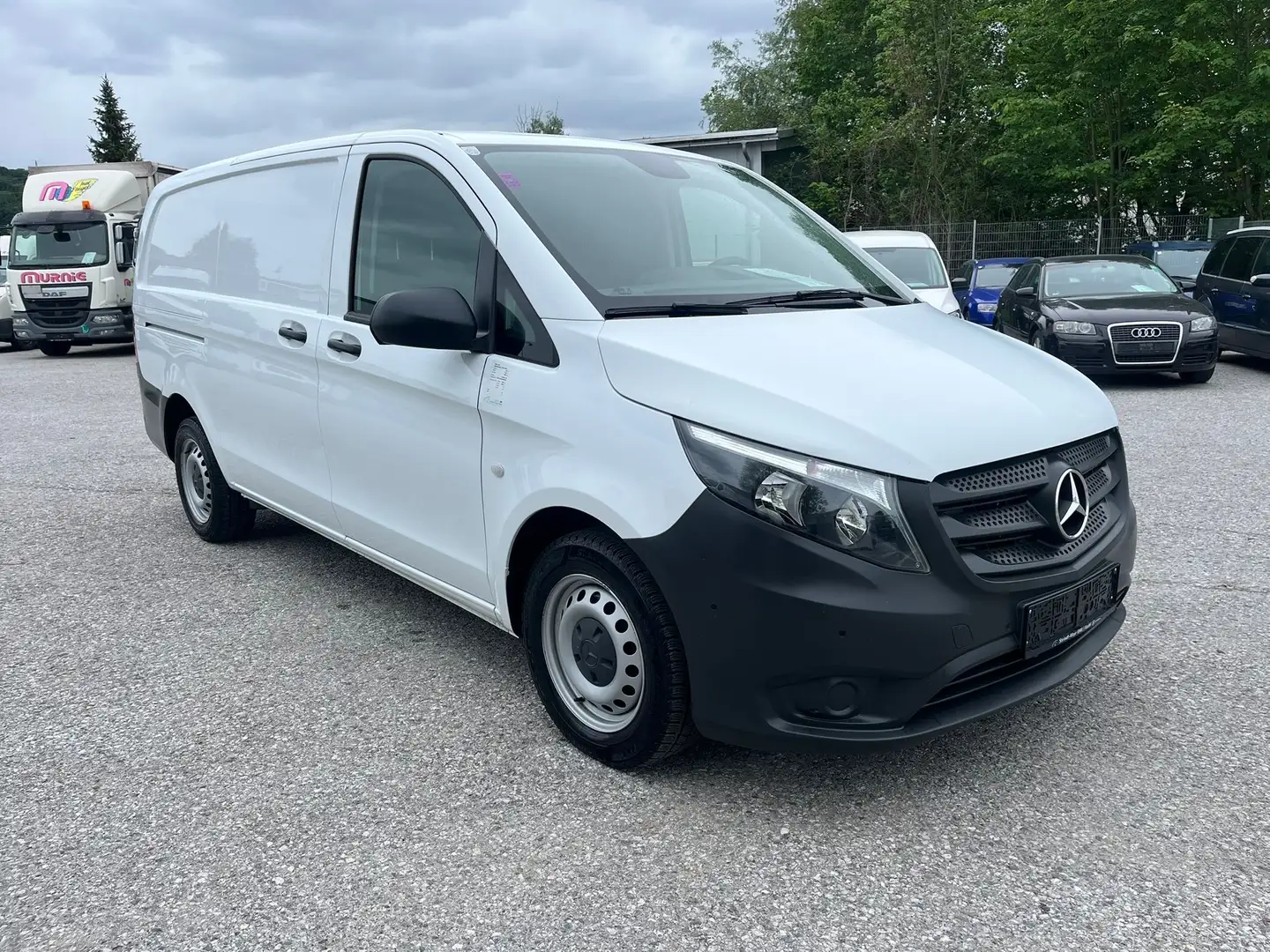 Mercedes-Benz Vito 114 CDI FWD lang (447.603) 105.000 Km mit Garantie Weiß - 1
