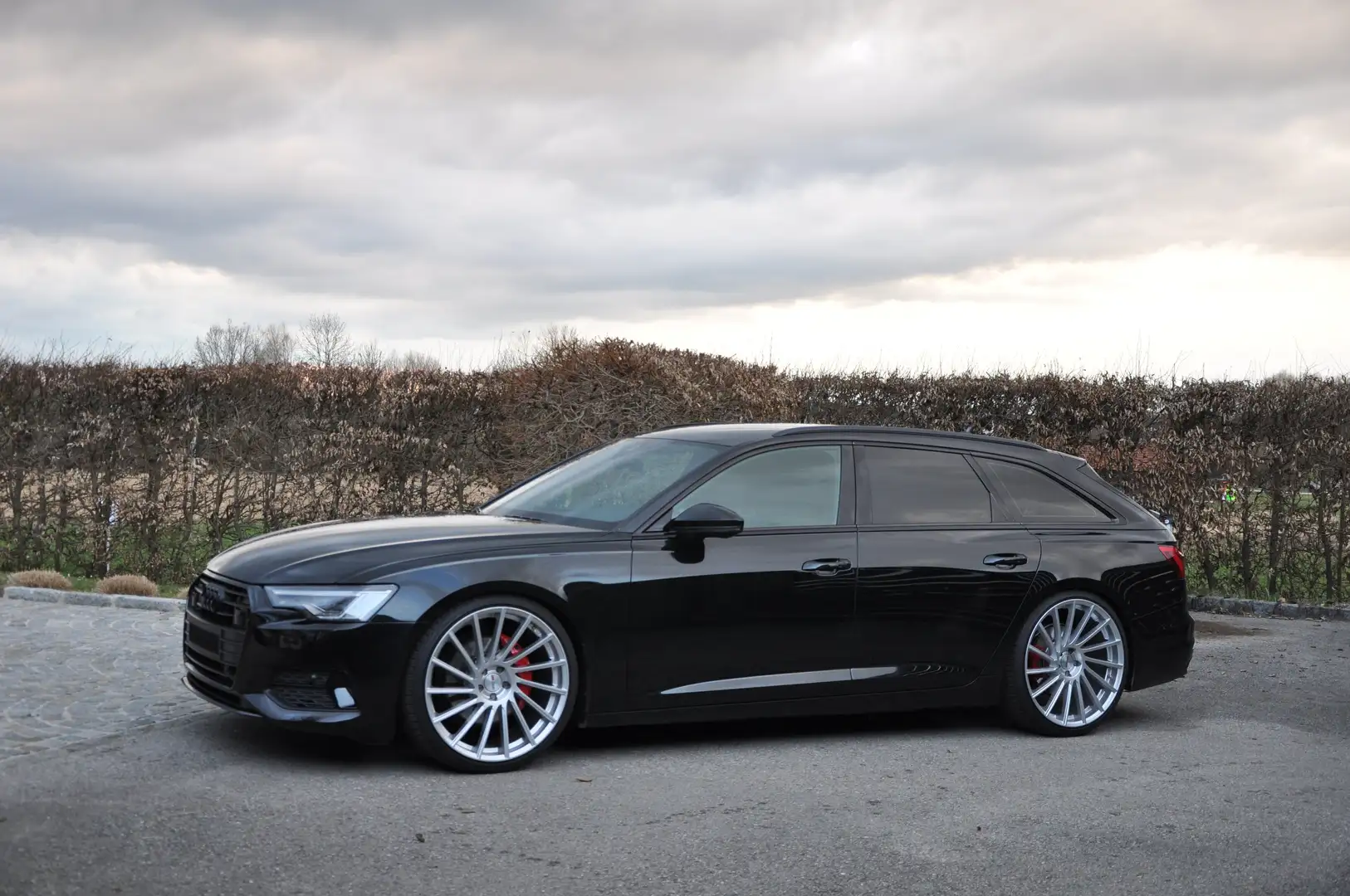 Audi A6 Avant 50 TDI quattro sport tiptronic Eibach 22Zoll Schwarz - 1