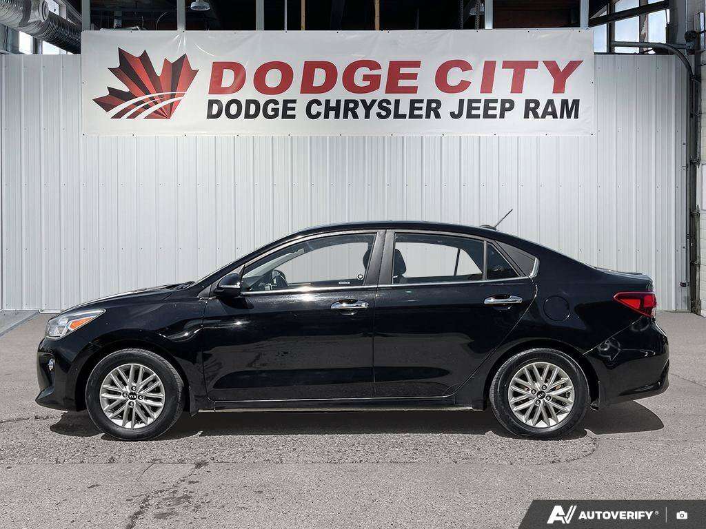 2019 Kia Rio Heated Bucket Seats | Sunroof | Heated Steering Wh — снимка 1