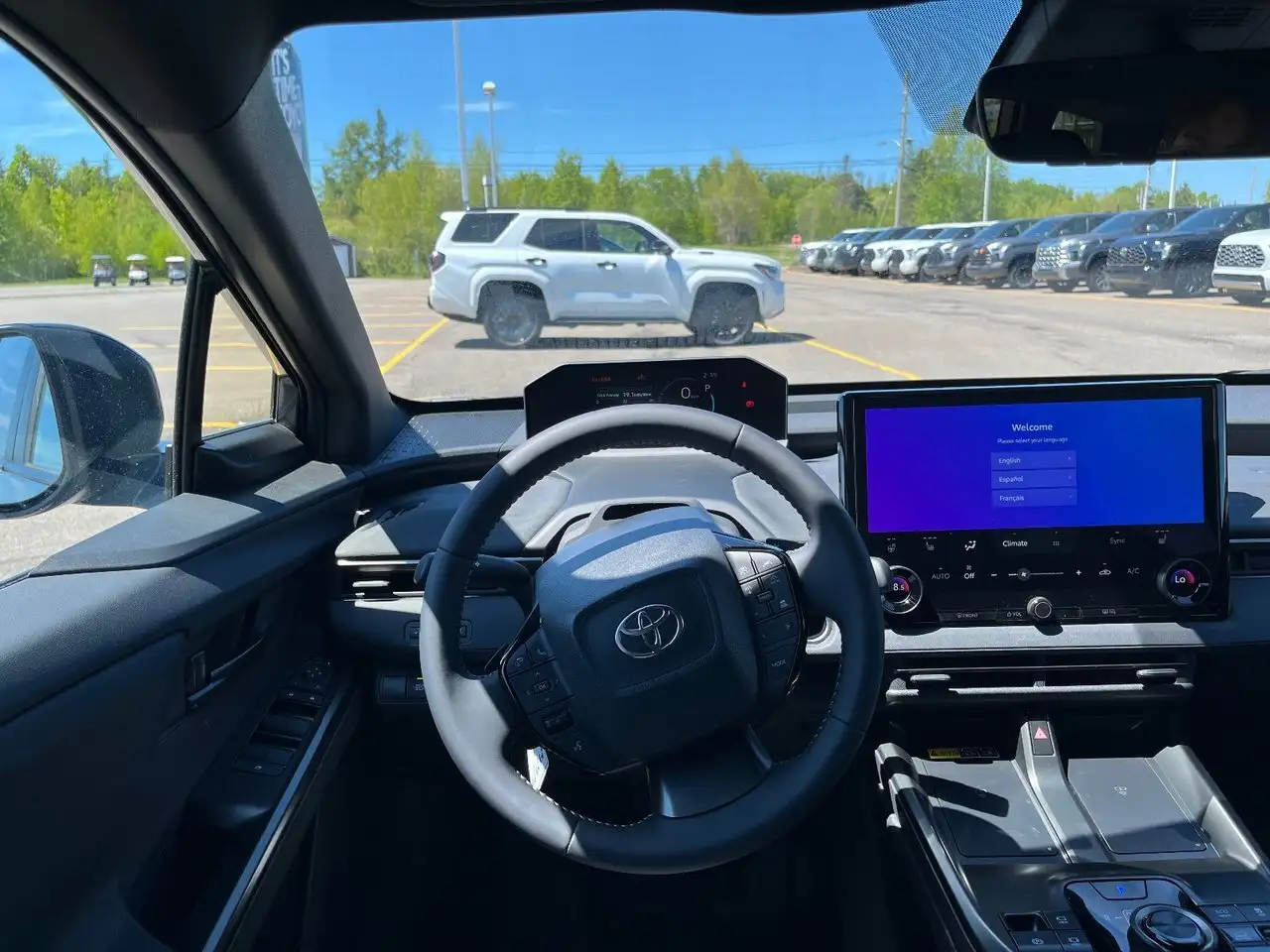 Toyota bZ снимка Toyota bZ