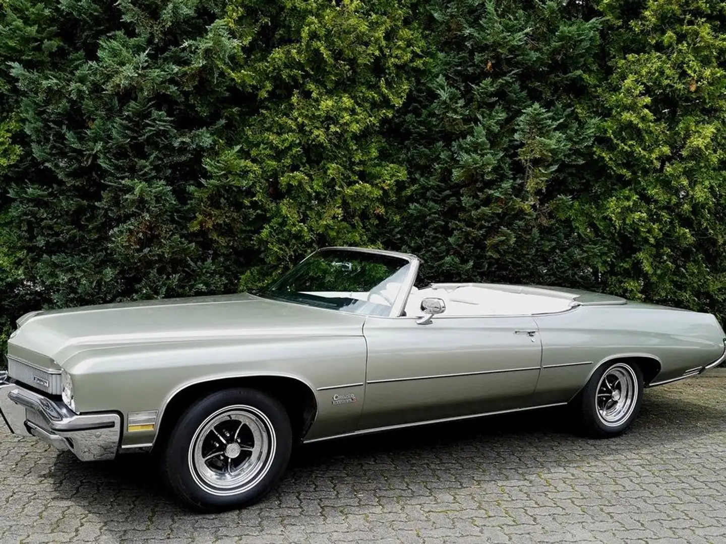 Buick Centurion Convertible Argent - 1
