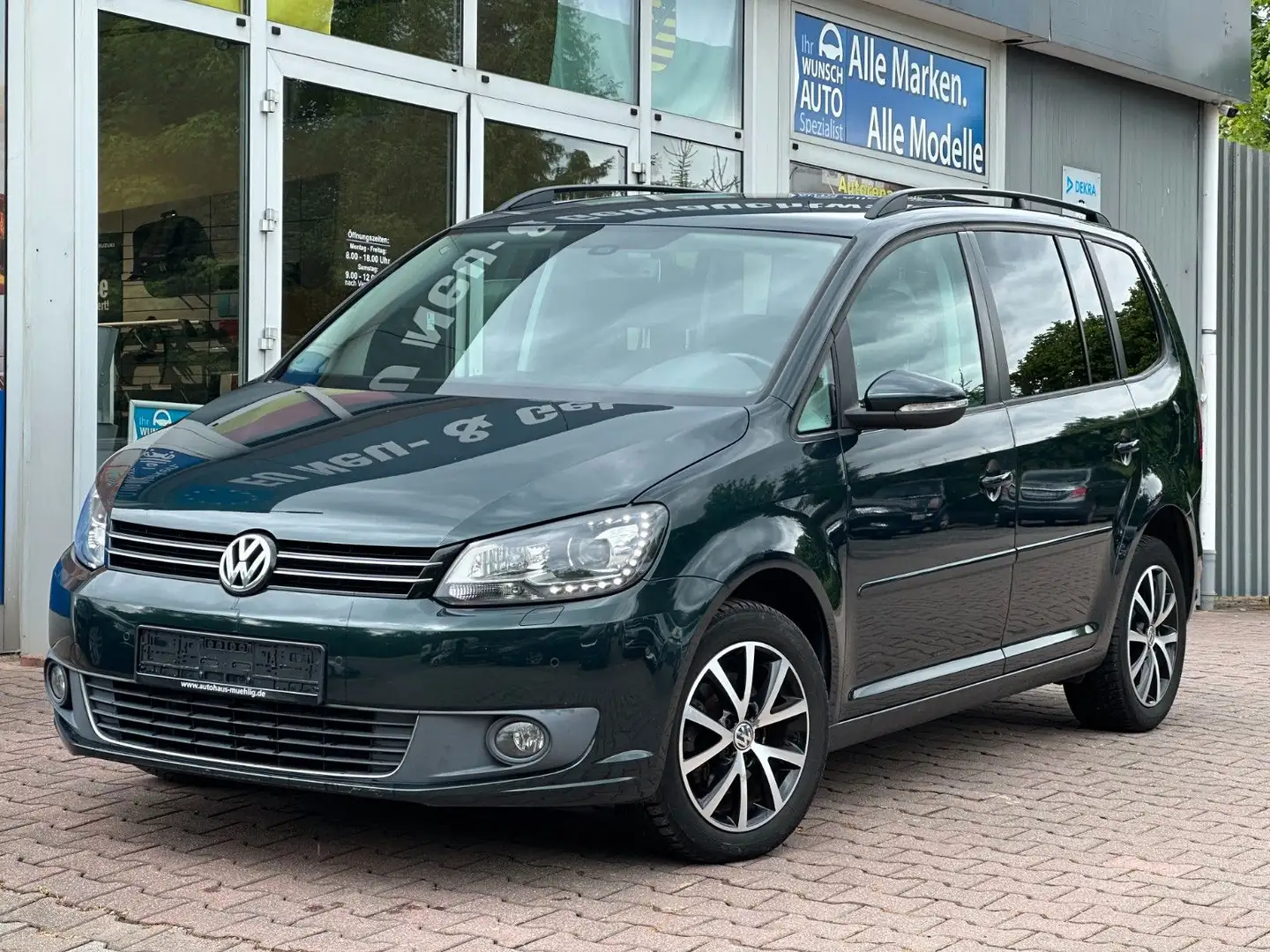 Volkswagen Touran Comfortline *DSG*STHZ*PDC*TEMPOMAT* Grün - 1