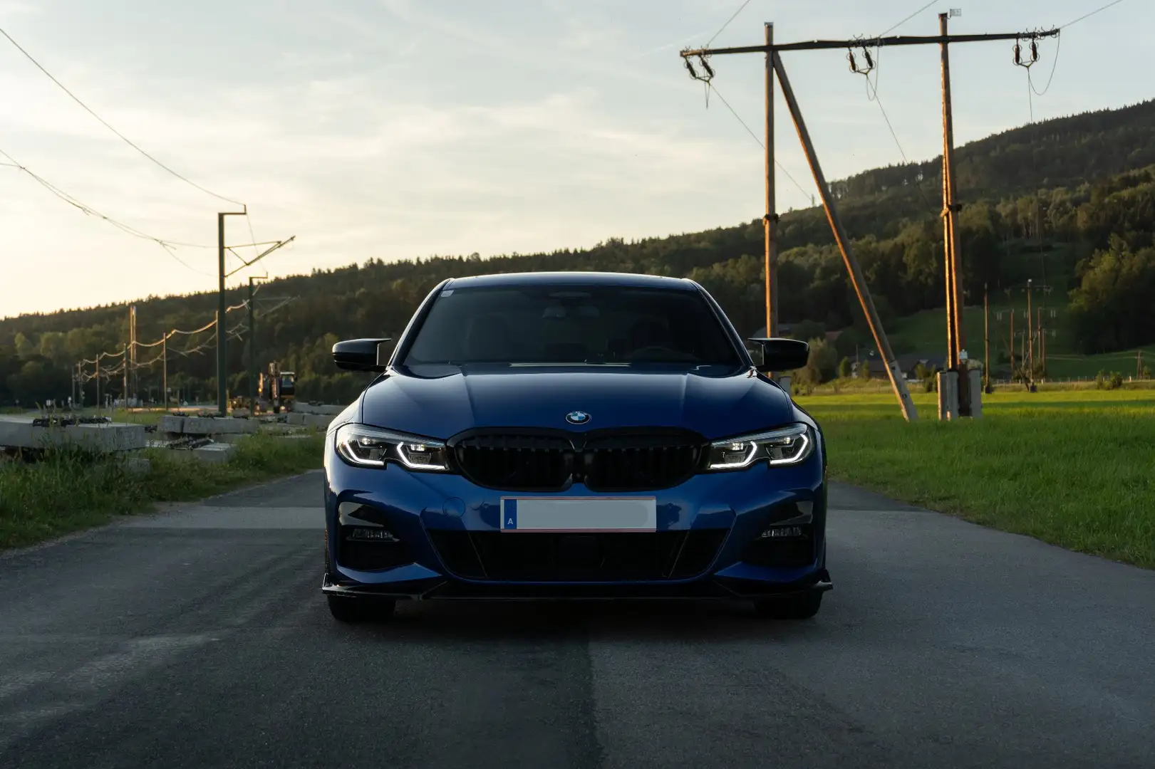 BMW 330 330i Aut. Blau - 1