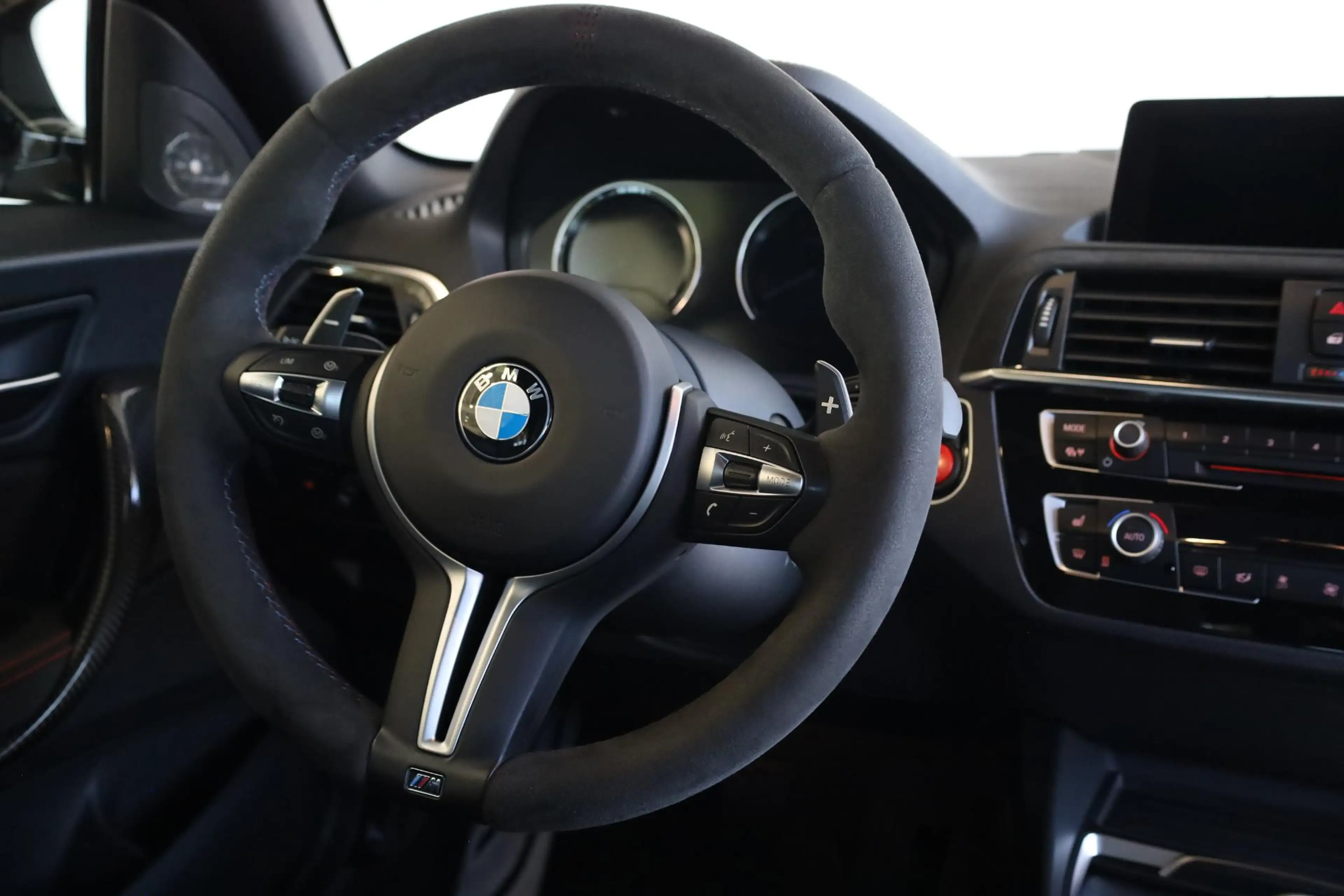 BMW M2 DCT CS | Achteruitrijcamera |  Harman-Kardon | M D — photo 13
