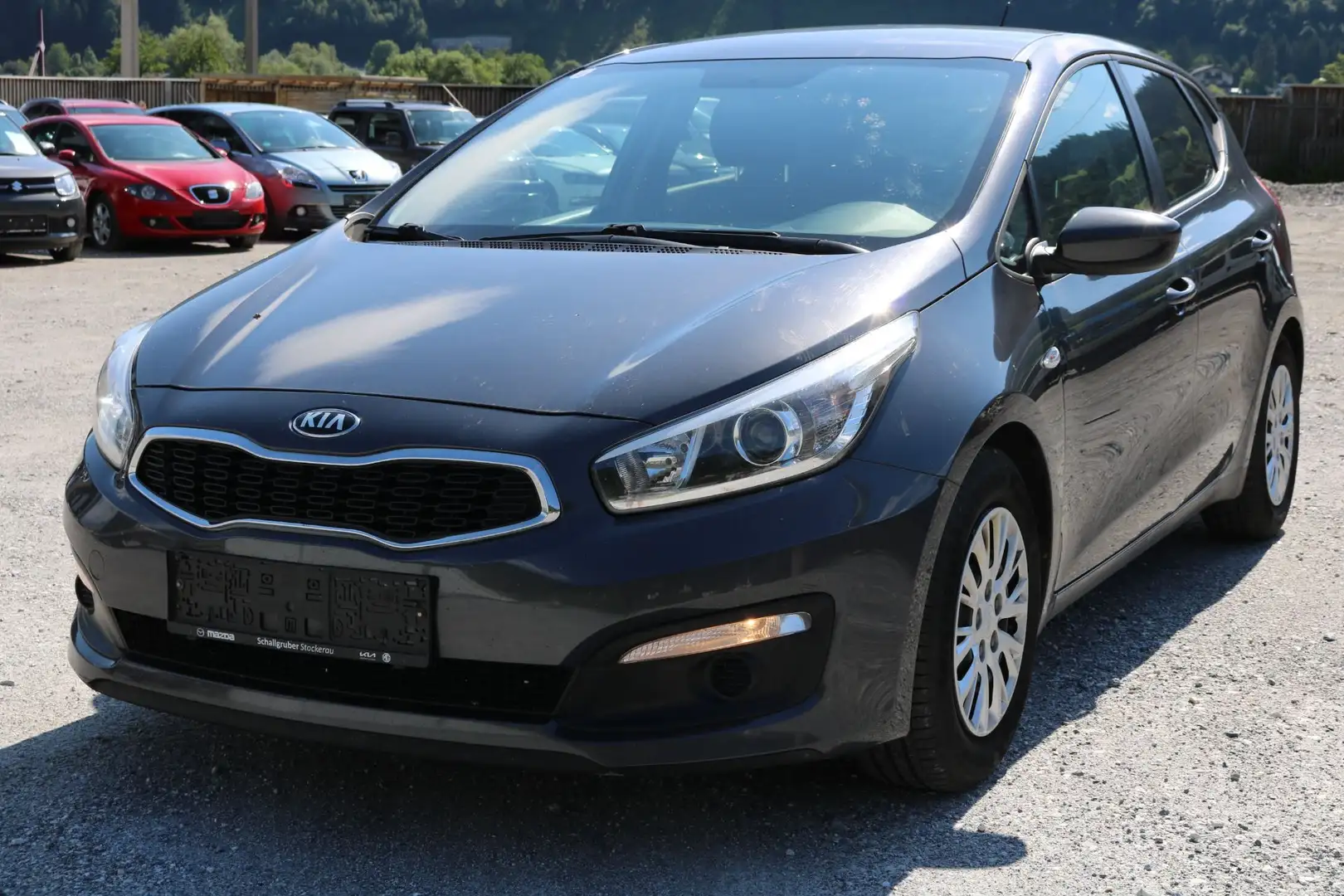 Kia Ceed / cee'd 1,4  MPI Titan Grau - 1