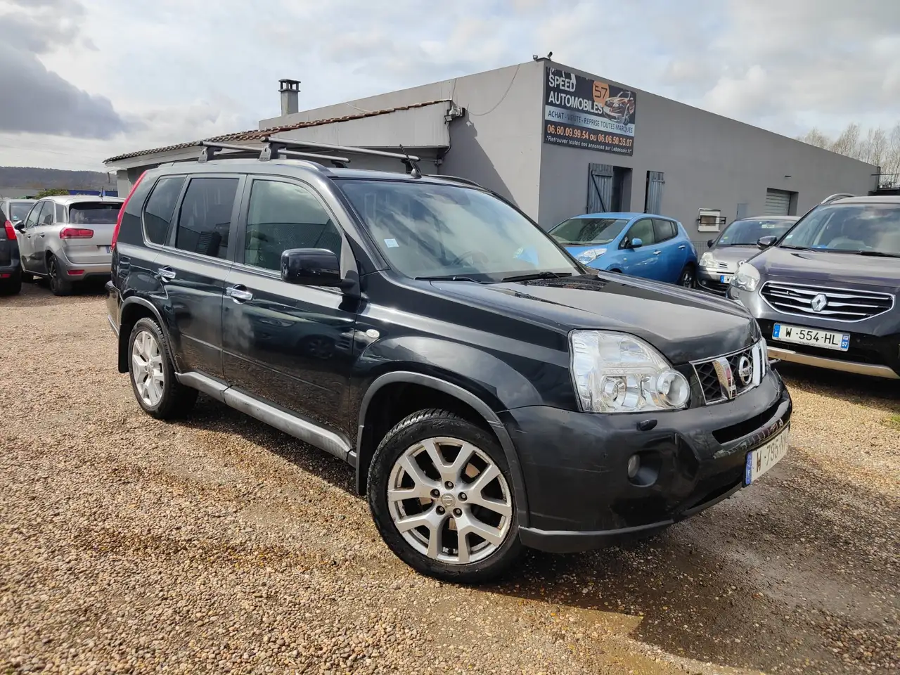 Nissan X-Trail LE