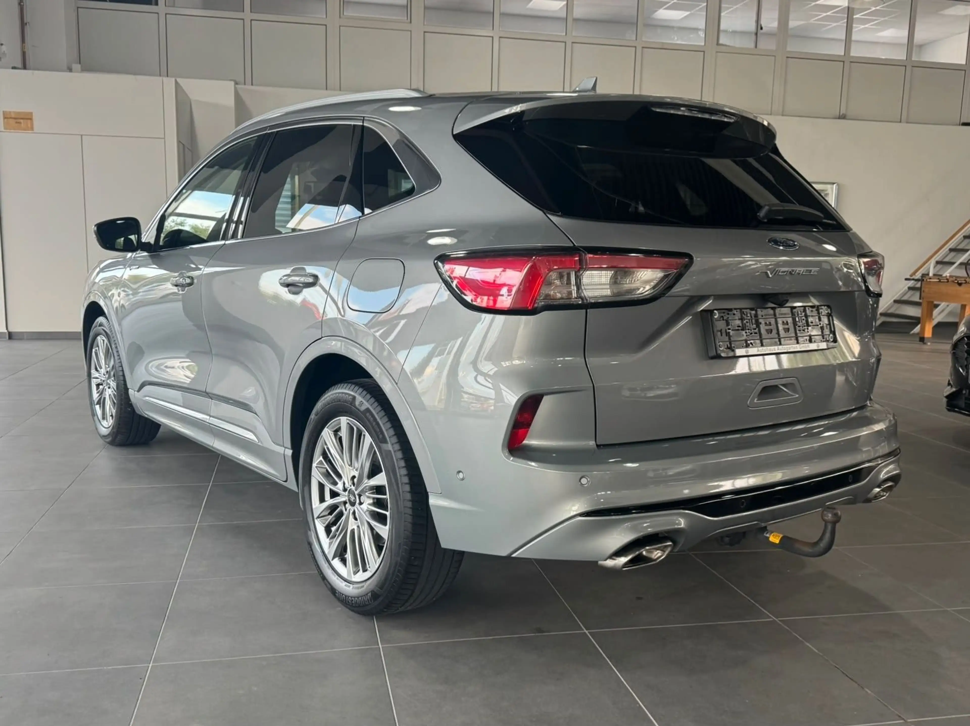Ford Kuga Vignale*4WD*1.HAND*KAMERA*LEDER*AUTOMATIK* — photo 4