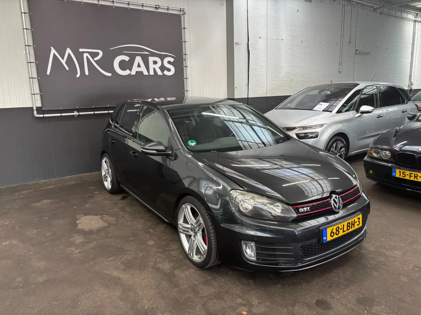 Volkswagen Golf GTI 2.0 navi/clima Grijs - 2