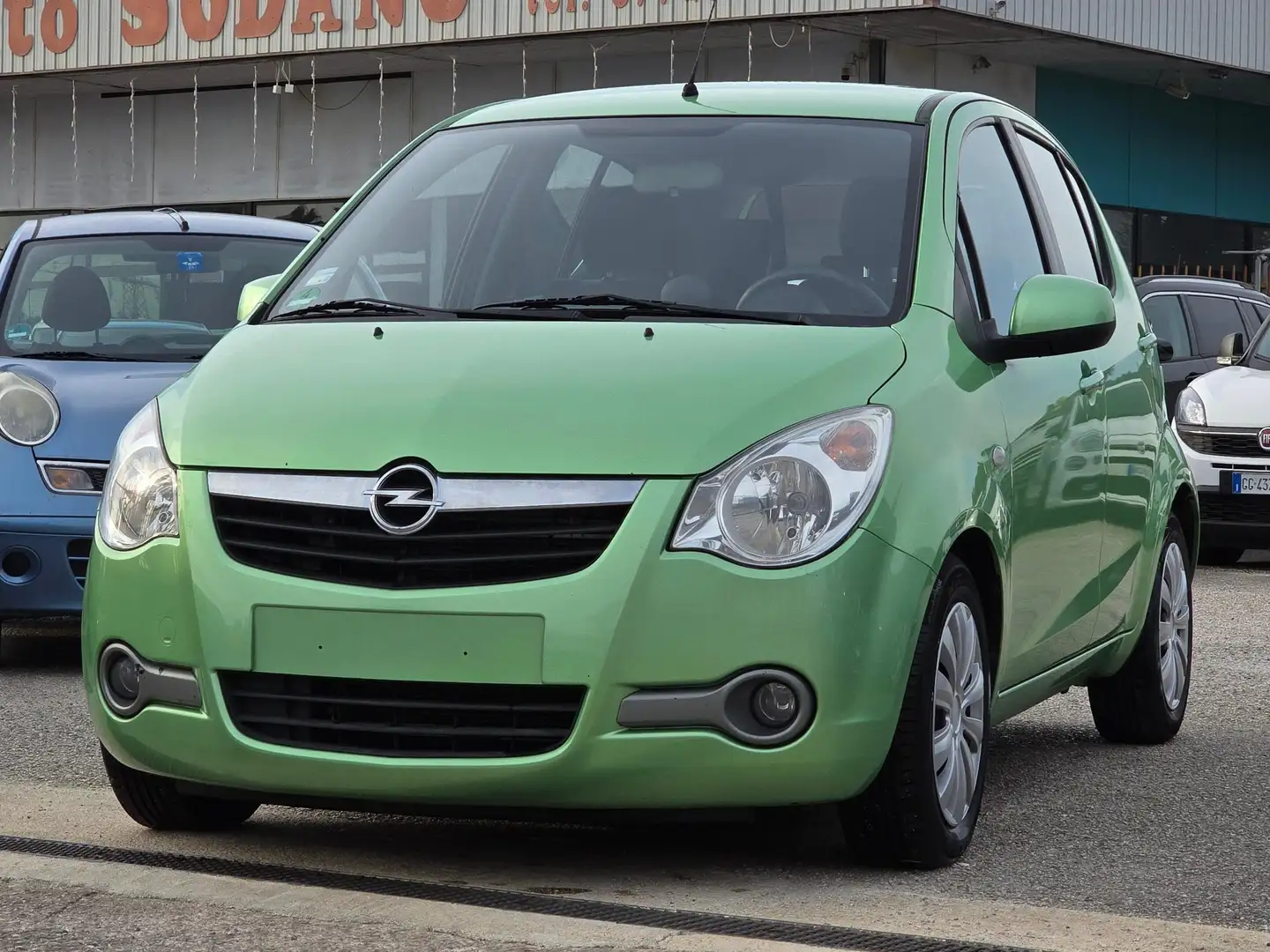 Opel Agila Agila 1.0 12v Enjoy 65cv Verde - 1