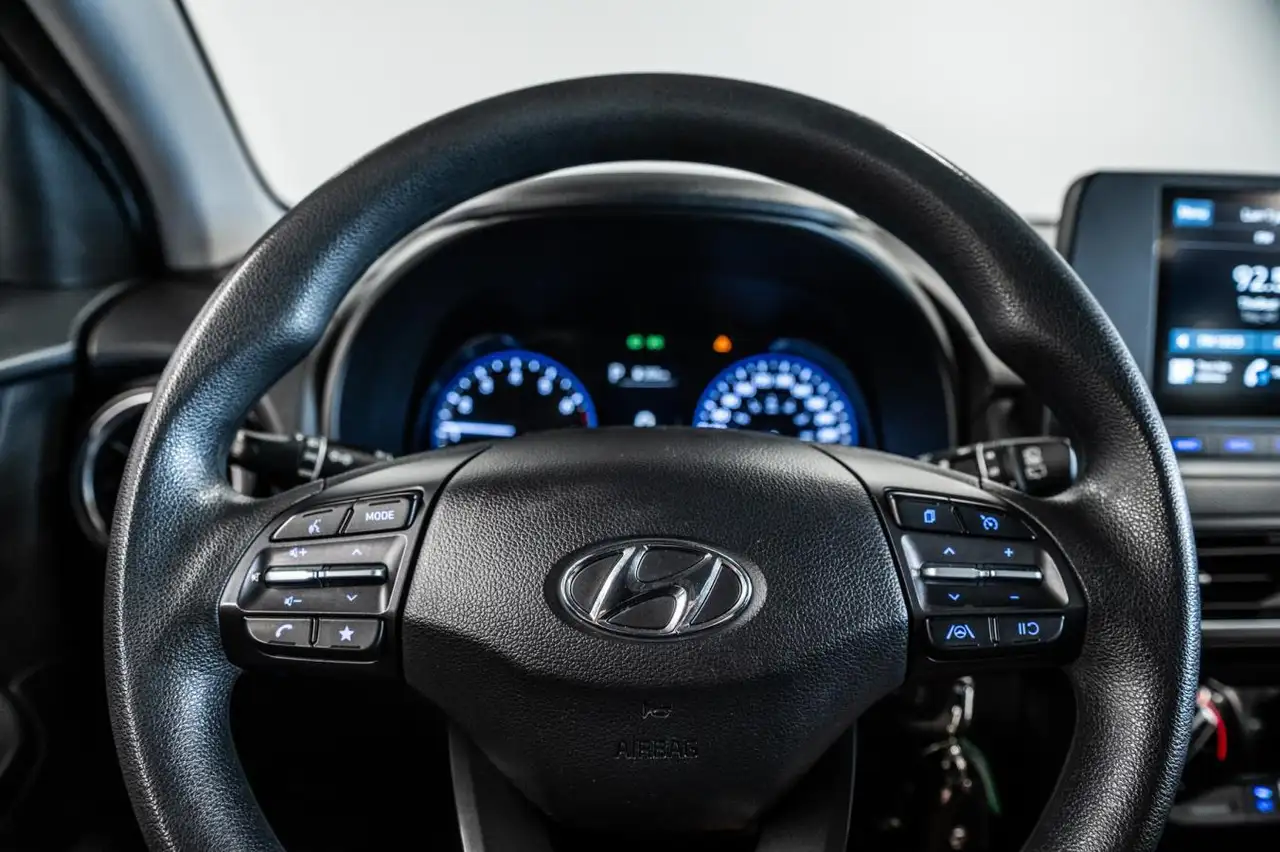 Hyundai KONA снимка Hyundai KONA