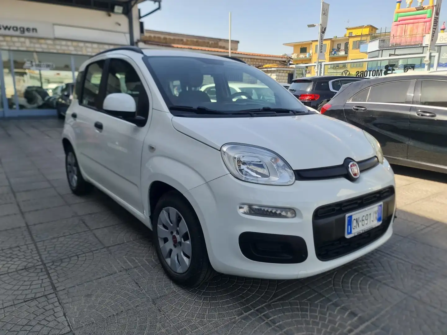 Fiat Panda Panda III 2012 1.2 Lounge 69cv E6 Blanc - 1