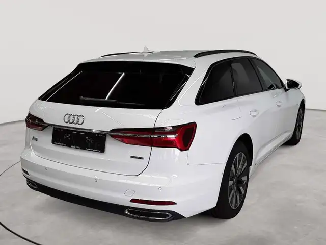 Audi A6 view 4