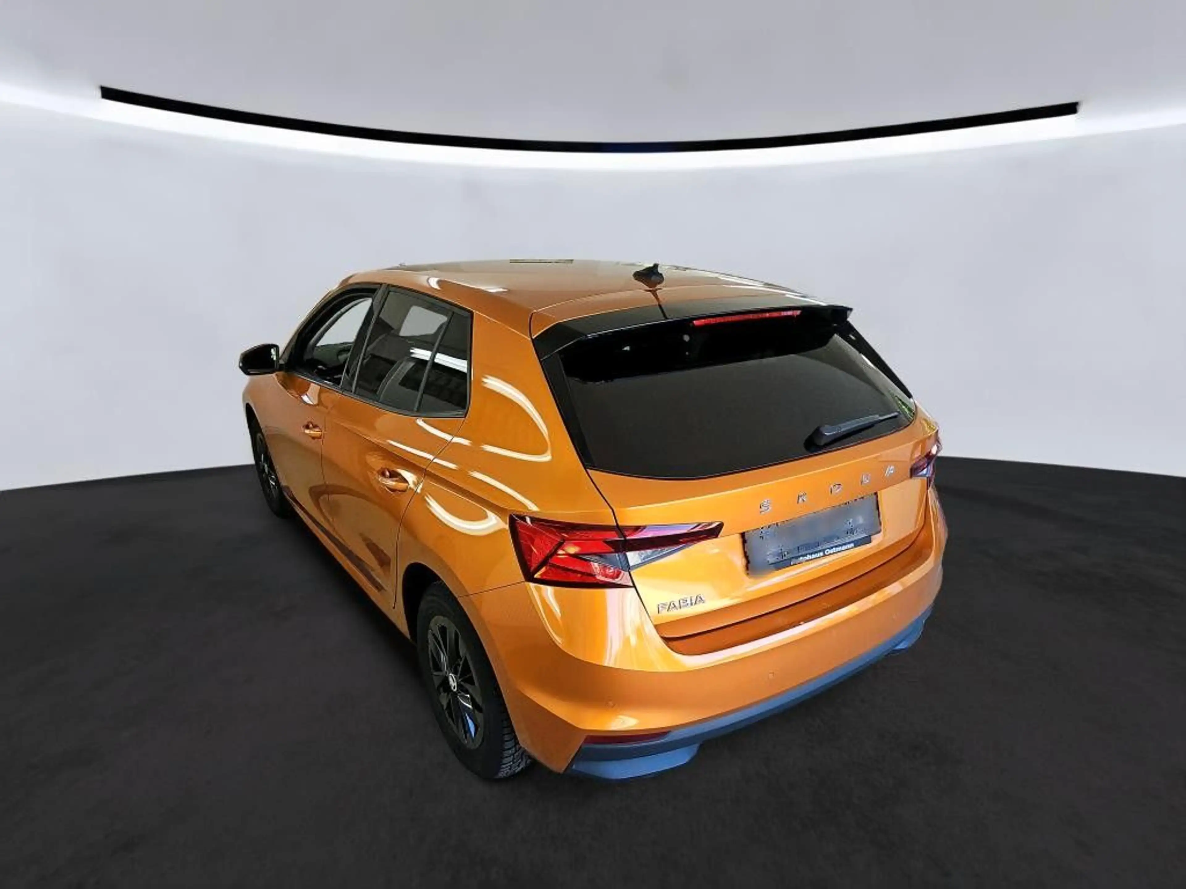 Skoda Fabia 1.0l MPI AMBITION *PDC*KLIMA*SHZ*ALLWETTER — photo 3