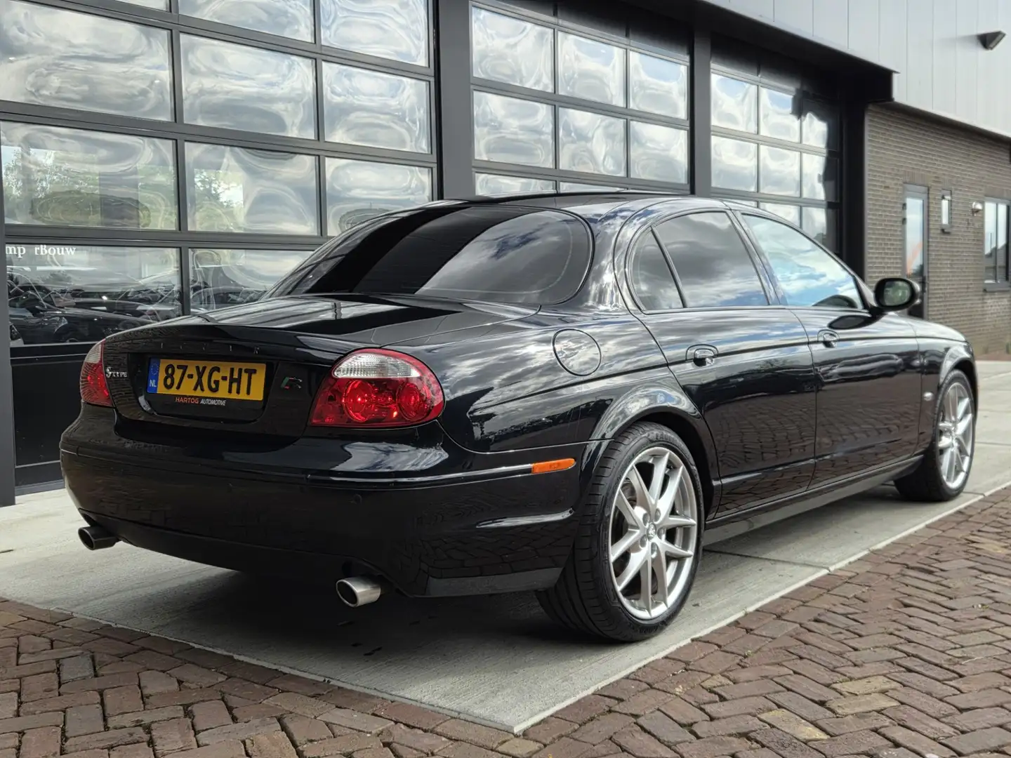 Jaguar S-Type 3.0 V6 Executive Schwarz - 2