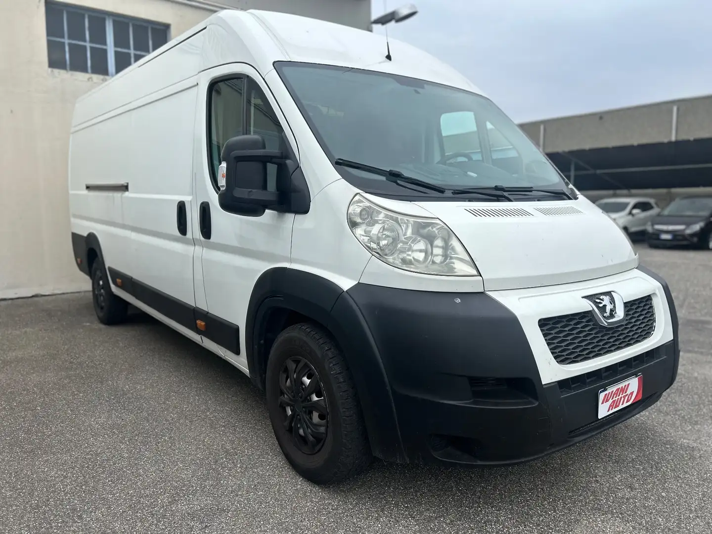 Peugeot Boxer Boxer BlueHDi 131CV Blanco - 2