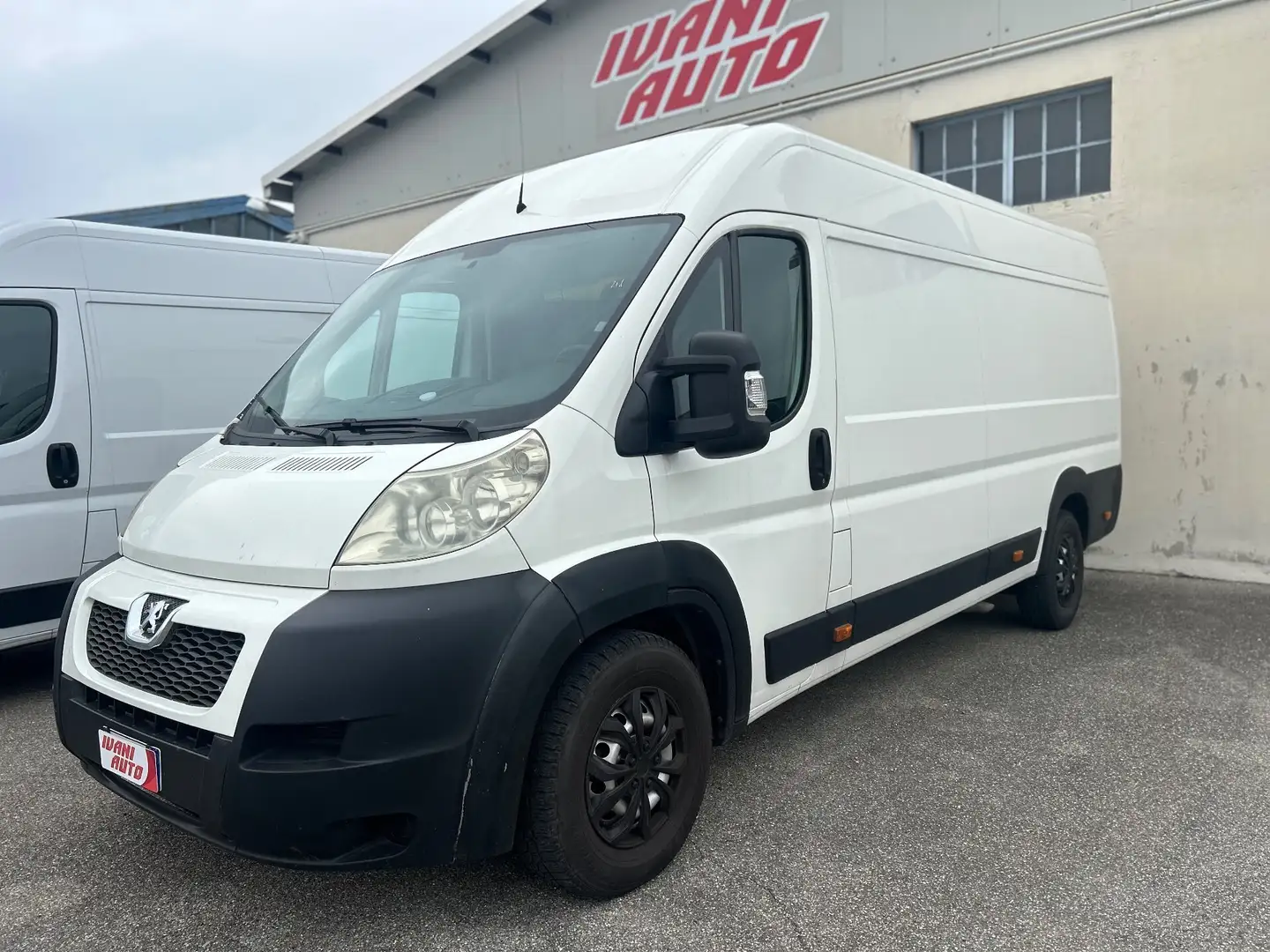 Peugeot Boxer Boxer BlueHDi 131CV Blanco - 1