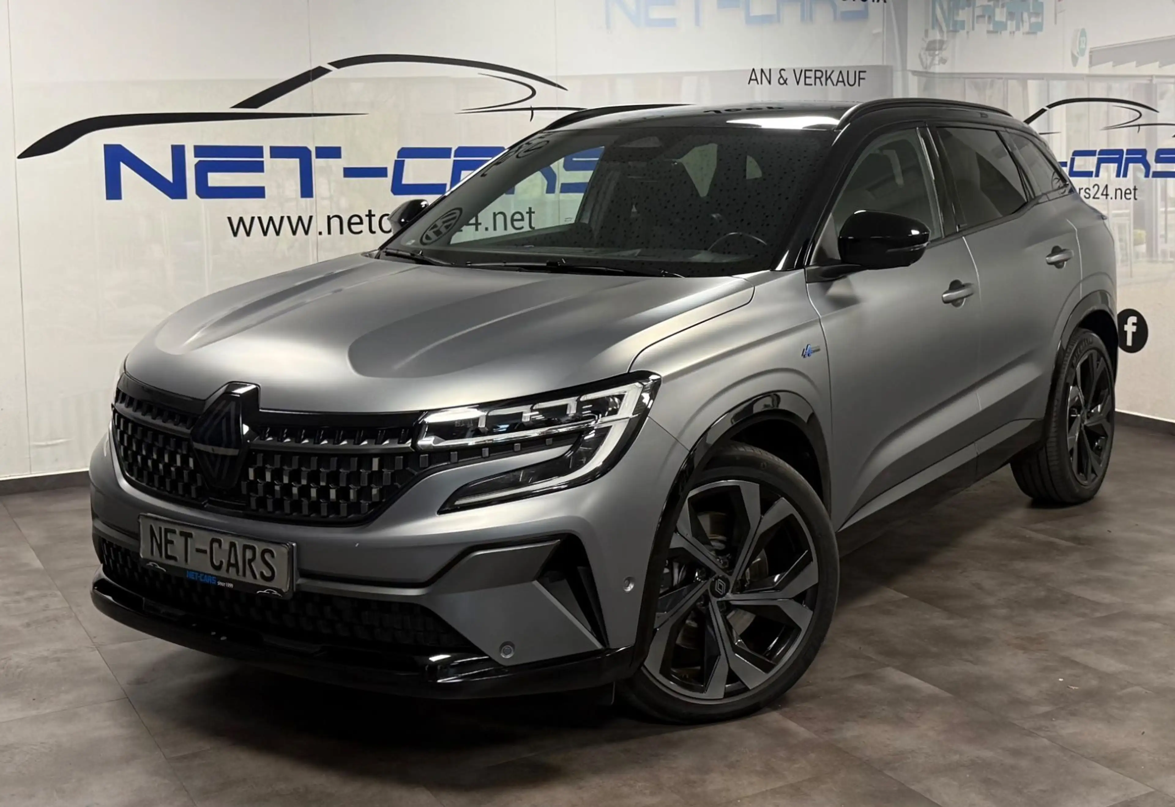 Renault Austral E-Tech Hybrid 200 Iconic Esprit Alpine