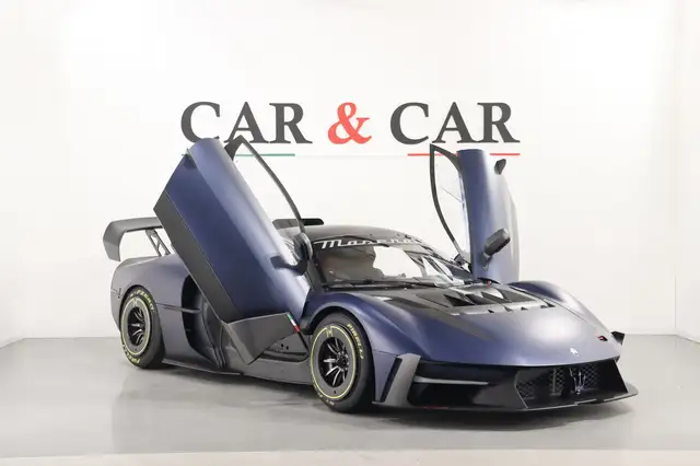 Maserati 1 of 62 - V6 - Passenger seat kit