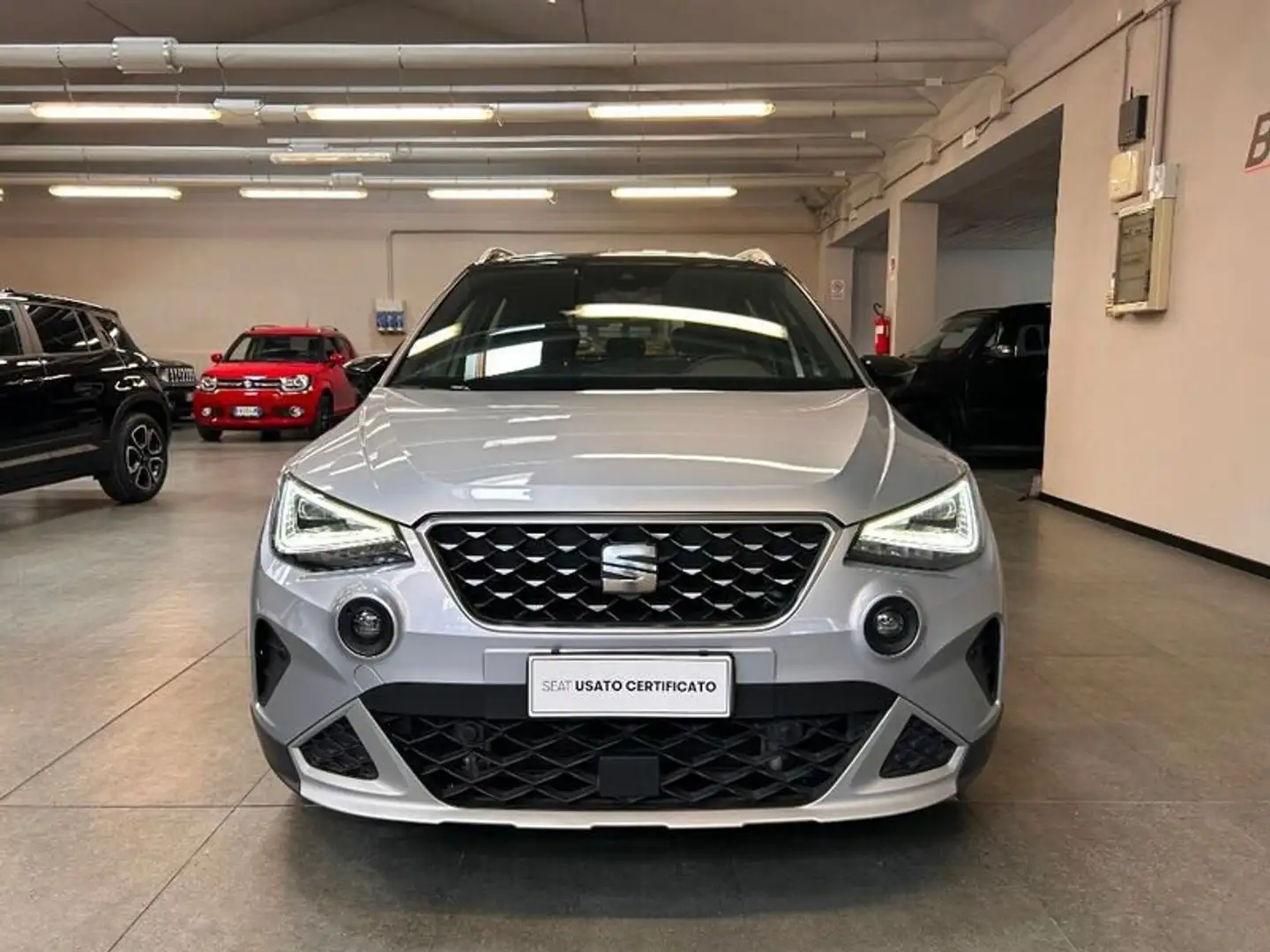 SEAT Arona 1.0 EcoTSI 110 CV DSG XPERIENCE Grigio - 2