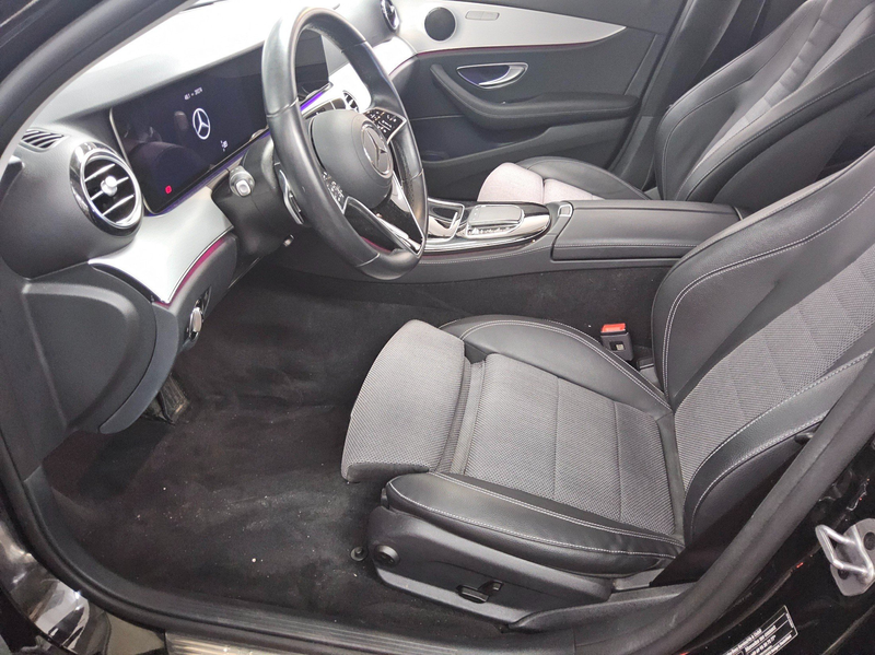 Mercedes-Benz E 220 T d Avantgarde T-Leder Navi LED Widescreen — photo 9