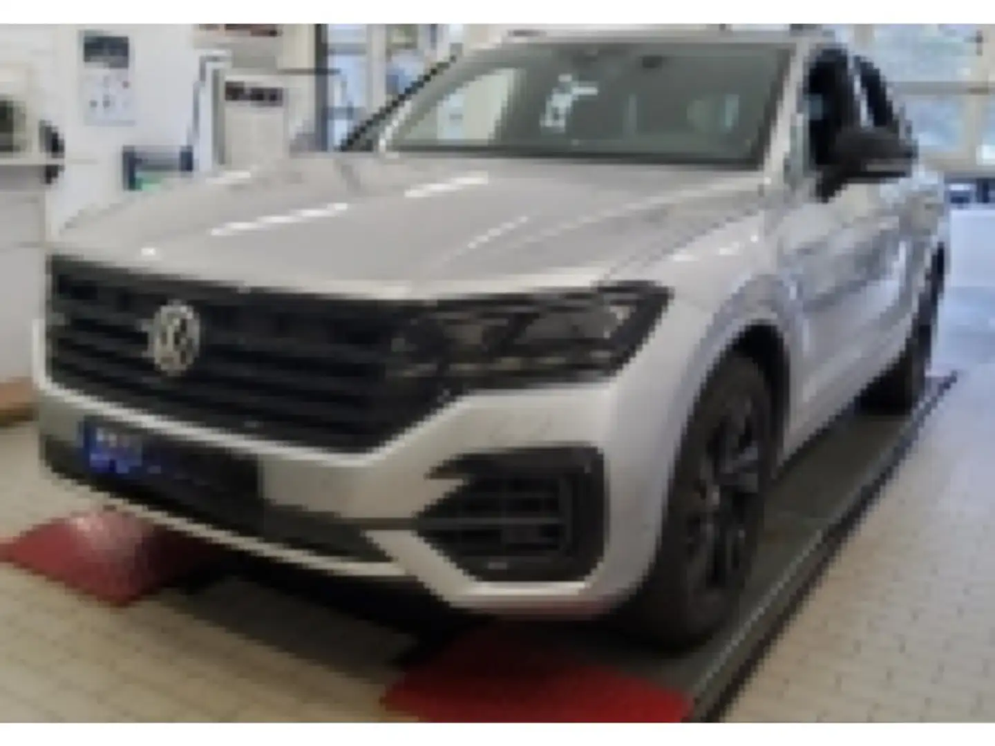 Volkswagen Touareg 4.0 V8 TDI R-Line tiptronic IQ.Light Led Silber - 2