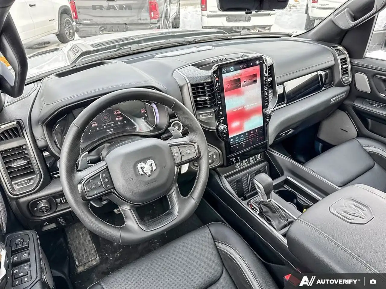 RAM 1500 снимка RAM 1500