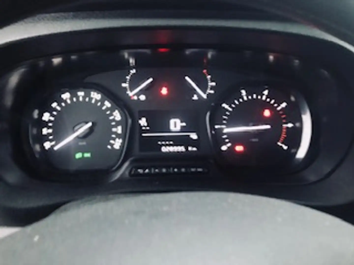 Opel Vivaro Bianco - 1