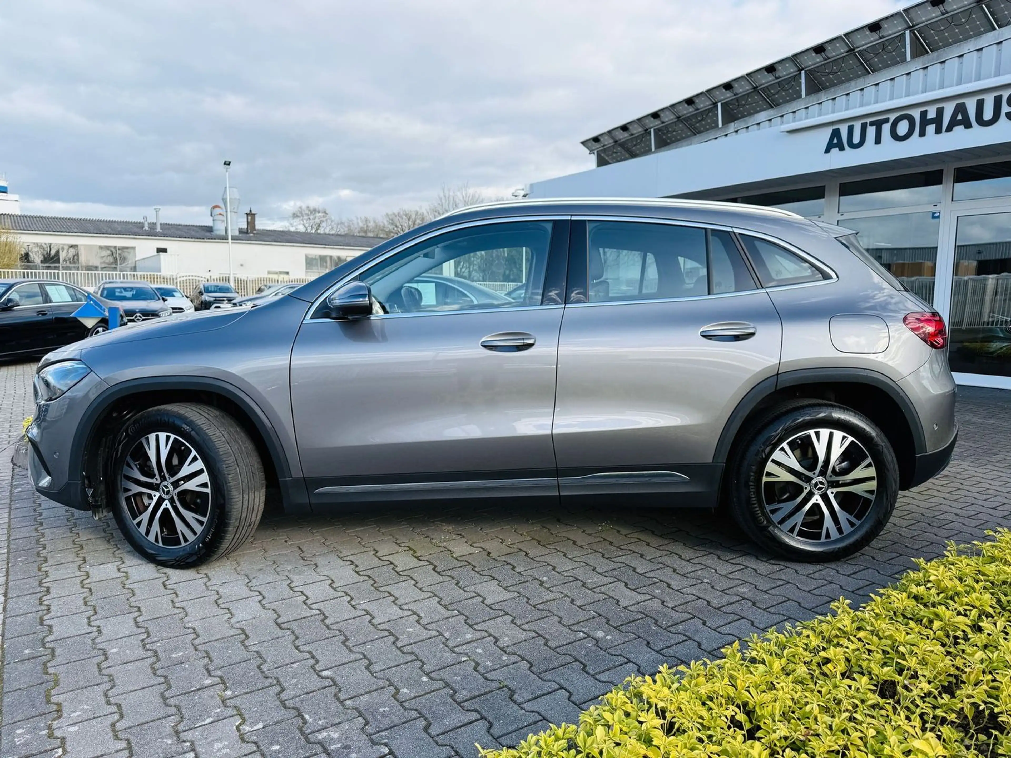 Mercedes-Benz GLA 220 d 4M PROG. ADVANCED, Distronic, 360°, Totw., LED, — photo 3