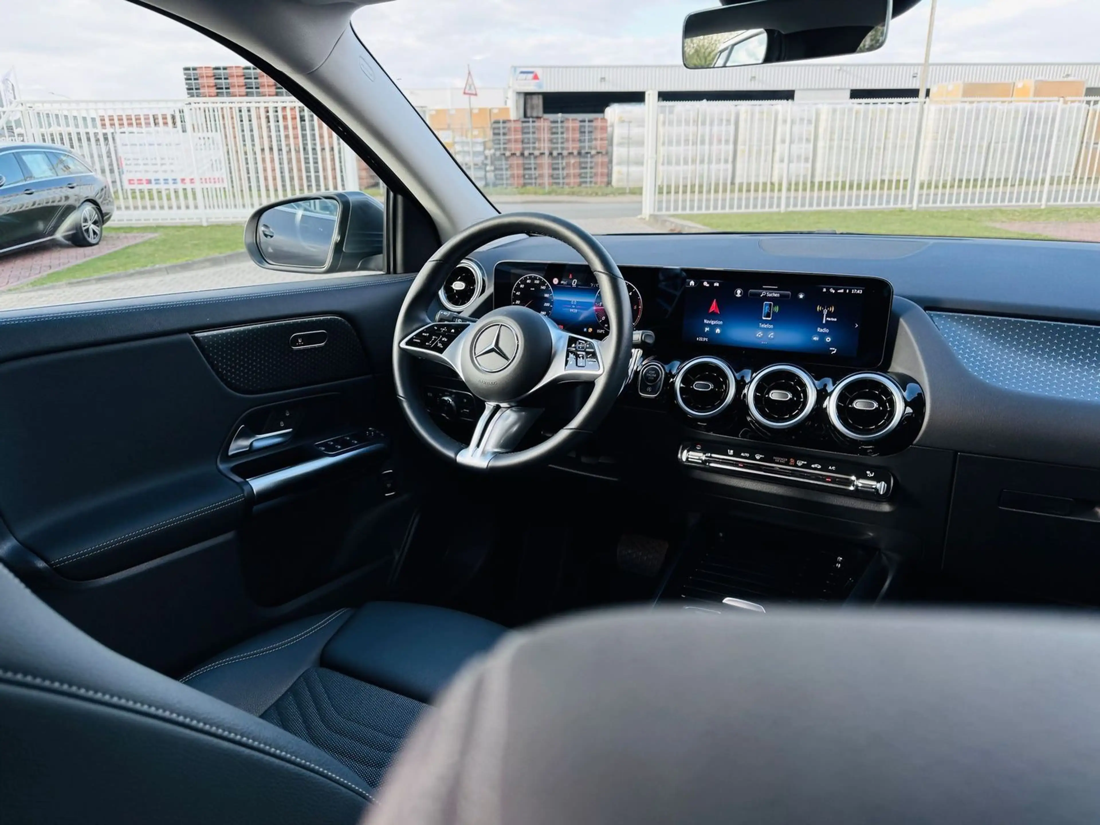 Mercedes-Benz GLA 220 d 4M PROG. ADVANCED, Distronic, 360°, Totw., LED, — photo 8
