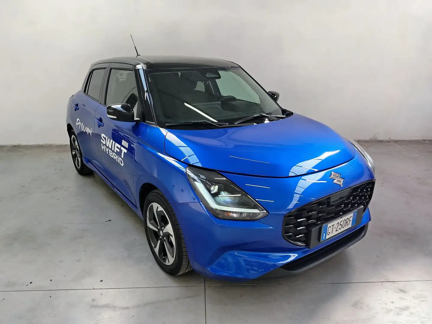 Suzuki Swift 1.2 Hybrid Top Bleu - 1
