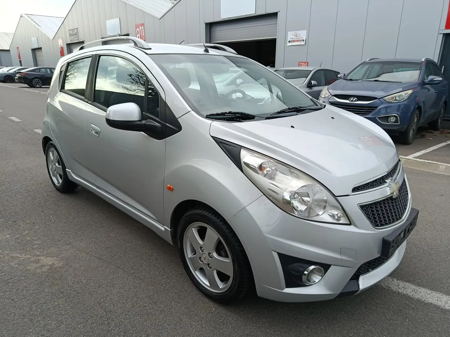 Chevrolet Spark Spark 1.2i LS+ LPGaz Grijs - 2