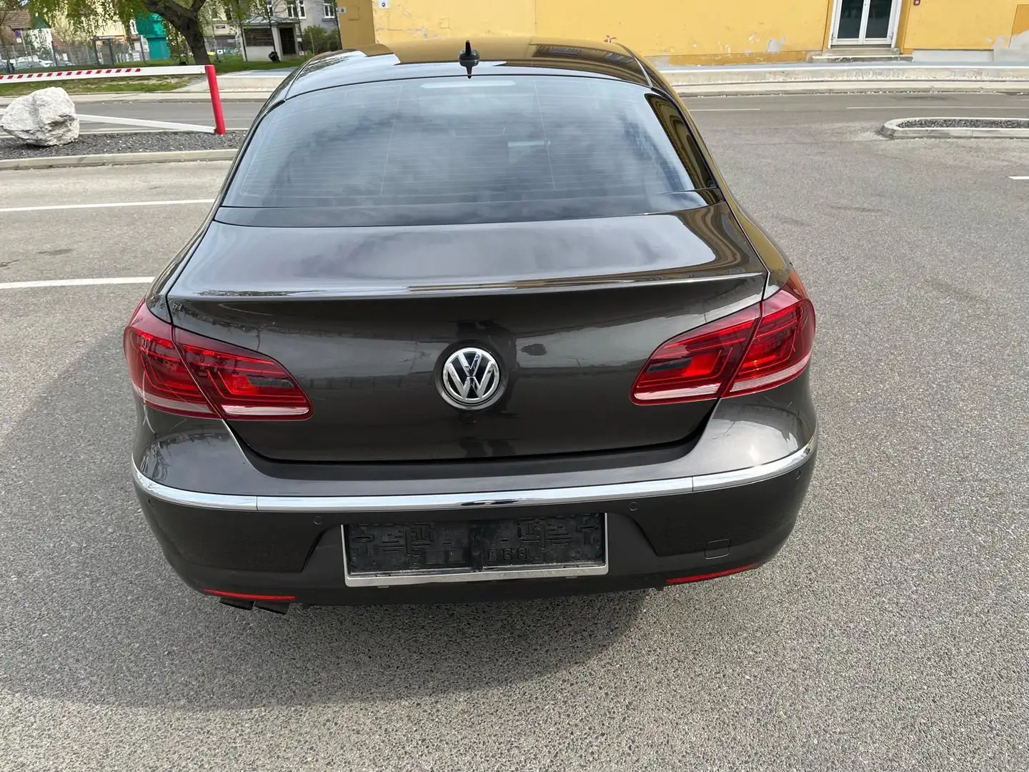 Volkswagen CC BMT 2,0 TDI DPF DSG Braun - 2